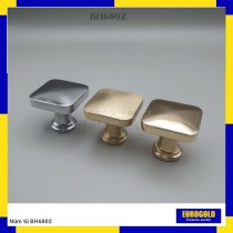 Núm tủ BH6802